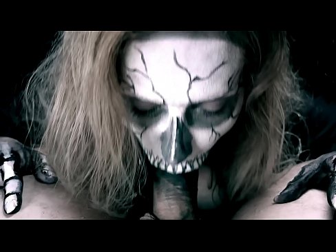 ❤️ Dämonenmädchen lutscht Schwanz mit ihrem schwarzen Mund und schluckt Sperma. Super porn bei porn de.extratorrents.top